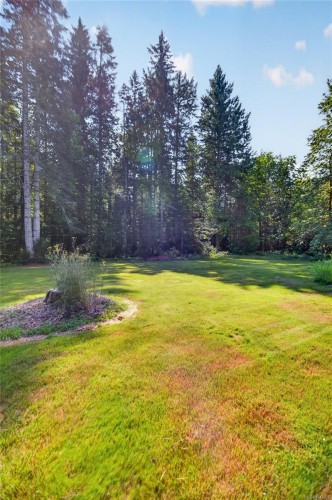 1847 Miracle Beach Dr, Black Creek, BC 