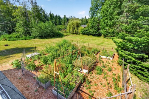 1847 Miracle Beach Dr, Black Creek, BC 