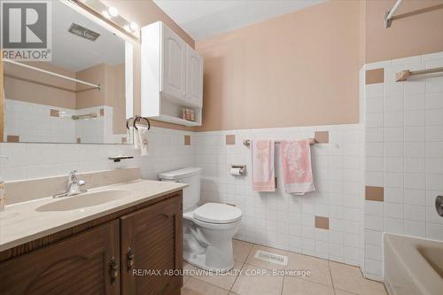 1167 Saturnia Crescent, Mississauga, ON - Indoor Photo Showing Bathroom