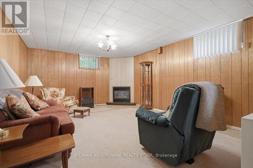 1167 Saturnia Crescent, Mississauga, ON - Indoor With Fireplace