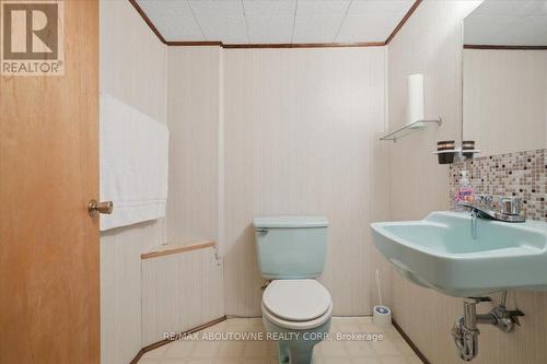 1167 Saturnia Crescent, Mississauga, ON - Indoor Photo Showing Bathroom
