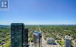 4218 - 5 SHEPPARD AVENUE E Toronto, ON M2N 0G4