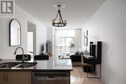 1507 - 1101 LESLIE STREET Toronto, ON M3C 4G3