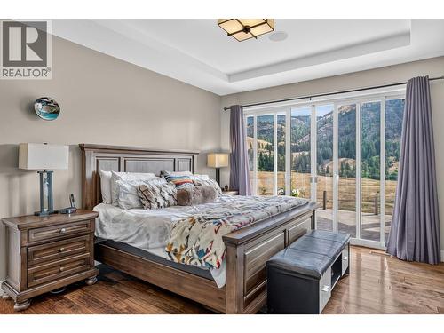 1084 Stockley Street, Kelowna, BC - Indoor Photo Showing Bedroom