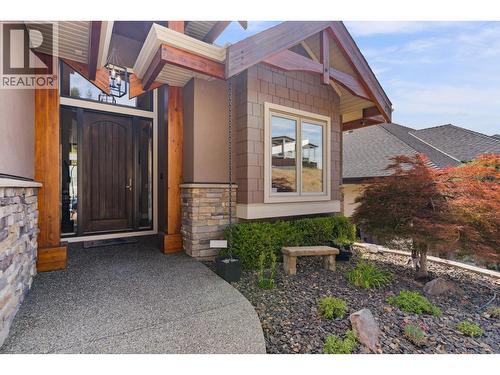 1084 Stockley Street, Kelowna, BC - Outdoor