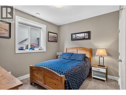 1084 Stockley Street, Kelowna, BC - Indoor Photo Showing Bedroom