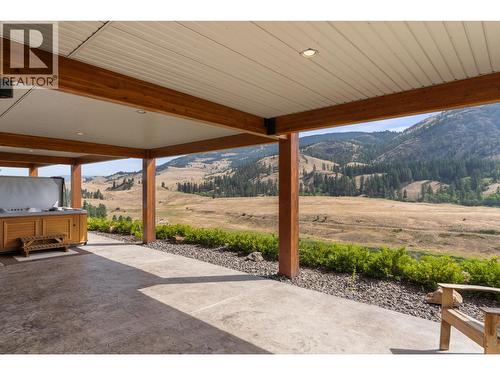 1084 Stockley Street, Kelowna, BC - Outdoor