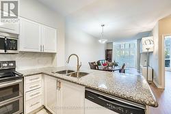 121 - 18 HARDING BOULEVARD Richmond Hill, ON L4C 0T3