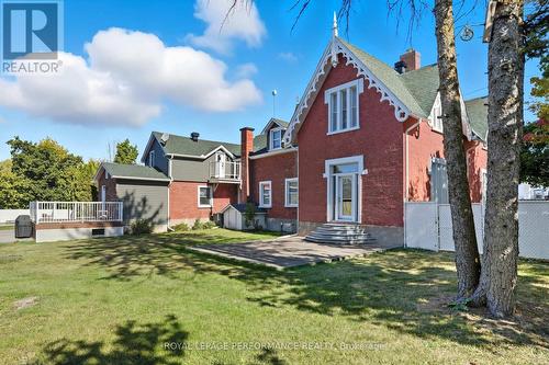 8 John Street, Champlain, ON - Outdoor