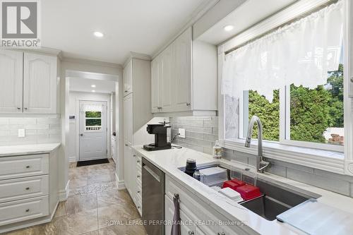 8 John Street, Champlain, ON - Indoor Photo Showing Kitchen With Upgraded Kitchen