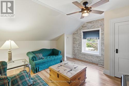 8 John Street, Champlain, ON - Indoor Photo Showing Living Room