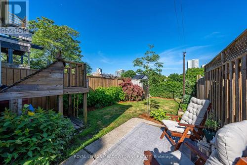 29 Railway Street, Hamilton, ON - Outdoor