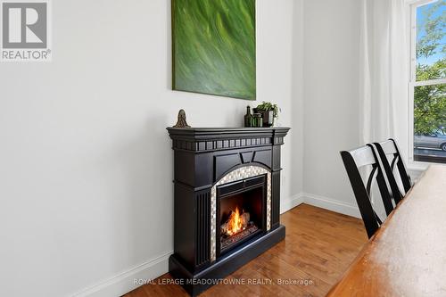 29 Railway Street, Hamilton, ON - Indoor With Fireplace
