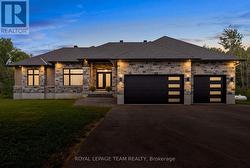 176 COUNTRY MEADOW DRIVE  Ottawa, ON K0A 1L0