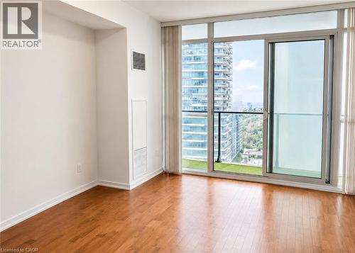 65 Bremner Boulevard Unit# 4211, Toronto, ON - Indoor Photo Showing Other Room
