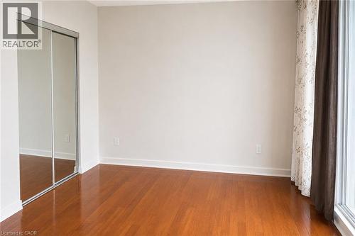 65 Bremner Boulevard Unit# 4211, Toronto, ON - Indoor Photo Showing Other Room