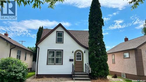355 10th STREET E  Prince Albert, SK S6V 0Z2