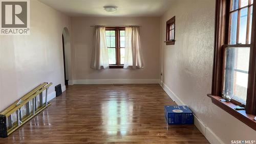 355 10Th Street E, Prince Albert, SK - Indoor Photo Showing Other Room