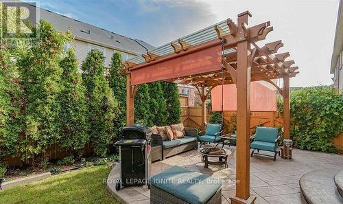 4760 Deforest Crescent, Burlington, ON - Outdoor