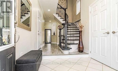 4760 Deforest Crescent, Burlington, ON - Indoor Photo Showing Other Room