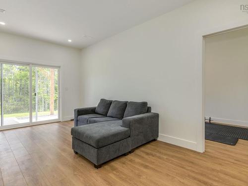 109 Puncheon Way, Bedford, NS - Indoor Photo Showing Living Room