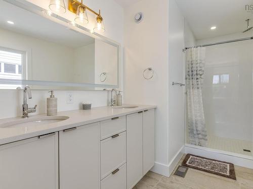 109 Puncheon Way, Bedford, NS - Indoor Photo Showing Bathroom