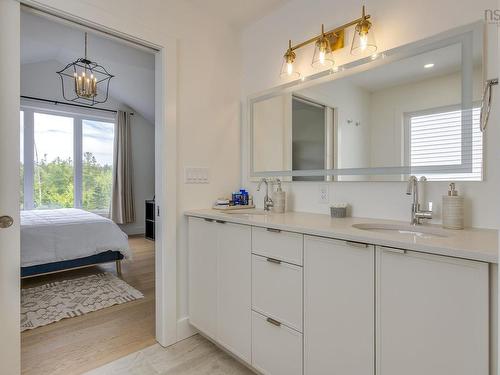109 Puncheon Way, Bedford, NS - Indoor Photo Showing Bathroom