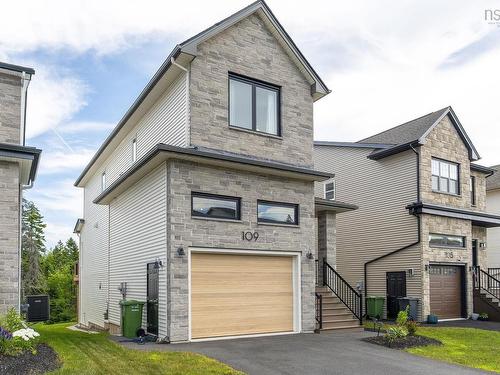 109 Puncheon Way, Bedford, NS - Outdoor