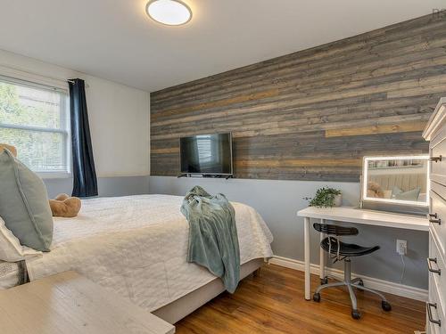 16 Quindora Crescent, Dartmouth, NS - Indoor Photo Showing Bedroom
