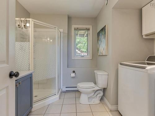 16 Quindora Crescent, Dartmouth, NS - Indoor Photo Showing Bathroom