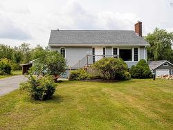 286 Patton Road Upper Sackville, NS B4E 3C1