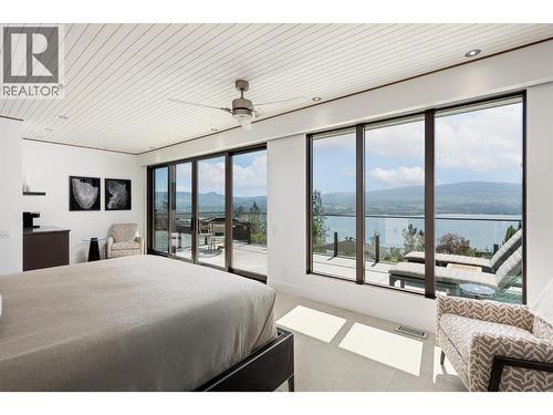 2463 Thacker Drive, West Kelowna, BC - Indoor Photo Showing Bedroom