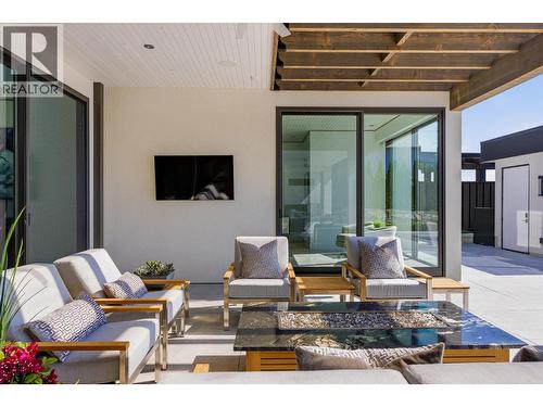 2463 Thacker Drive, West Kelowna, BC - Outdoor With Exterior