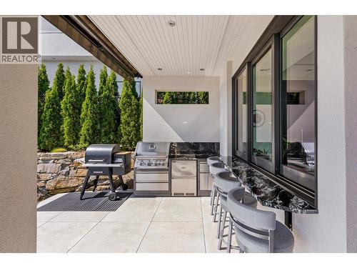 2463 Thacker Drive, West Kelowna, BC - Outdoor