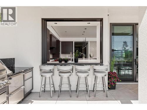 2463 Thacker Drive, West Kelowna, BC - Indoor