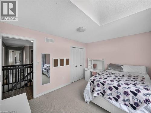 3 Hitching Post Ridge, Binbrook, ON - Indoor Photo Showing Bedroom