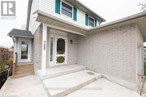 792 MACKENDRICK DRIVE  Kincardine, ON N2Z 3A5