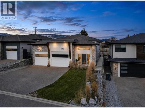 712 Lake Court  West Kelowna, BC V1Z 0A3