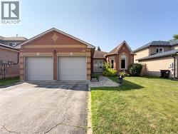 60 ATTWOOD Drive  Cambridge, ON N1T 1L4