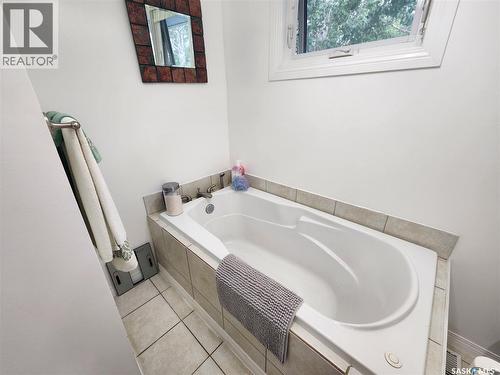 808 Assiniboia Avenue, Stoughton, SK - Indoor Photo Showing Bathroom