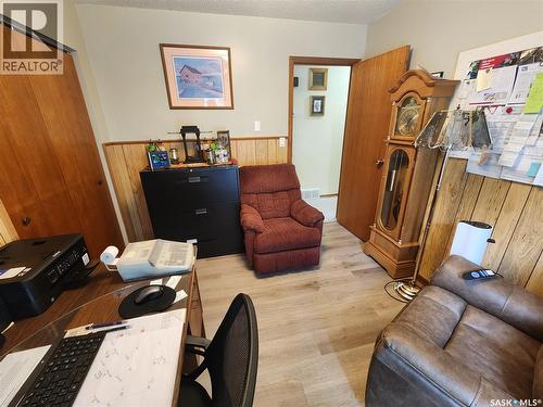 808 Assiniboia Avenue, Stoughton, SK - Indoor