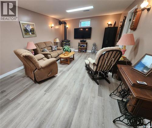 808 Assiniboia Avenue, Stoughton, SK - Indoor