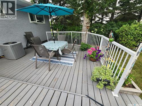 808 Assiniboia Avenue, Stoughton, SK - Outdoor With Deck Patio Veranda