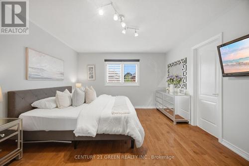 399 Savoline Boulevard, Milton, ON - Indoor Photo Showing Bedroom