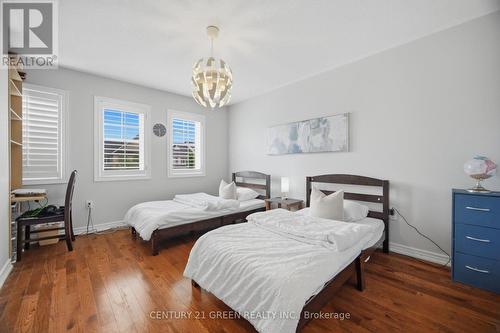 399 Savoline Boulevard, Milton, ON - Indoor Photo Showing Bedroom