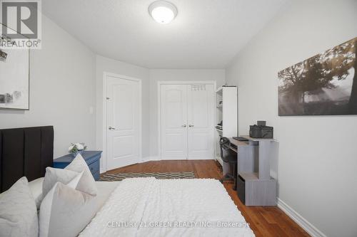 399 Savoline Boulevard, Milton, ON - Indoor Photo Showing Bedroom
