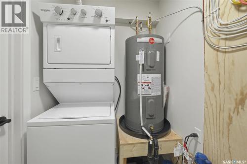 1118 9Th Street E, Saskatoon, SK - Indoor Photo Showing Laundry Room