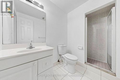 5588 Highbank Road, Mississauga, ON - Indoor Photo Showing Bathroom