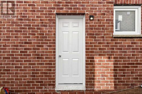 5588 Highbank Road, Mississauga, ON -  With Exterior