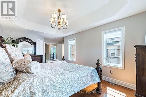 5550 Tenth Line W, Mississauga, ON - Indoor Photo Showing Bedroom